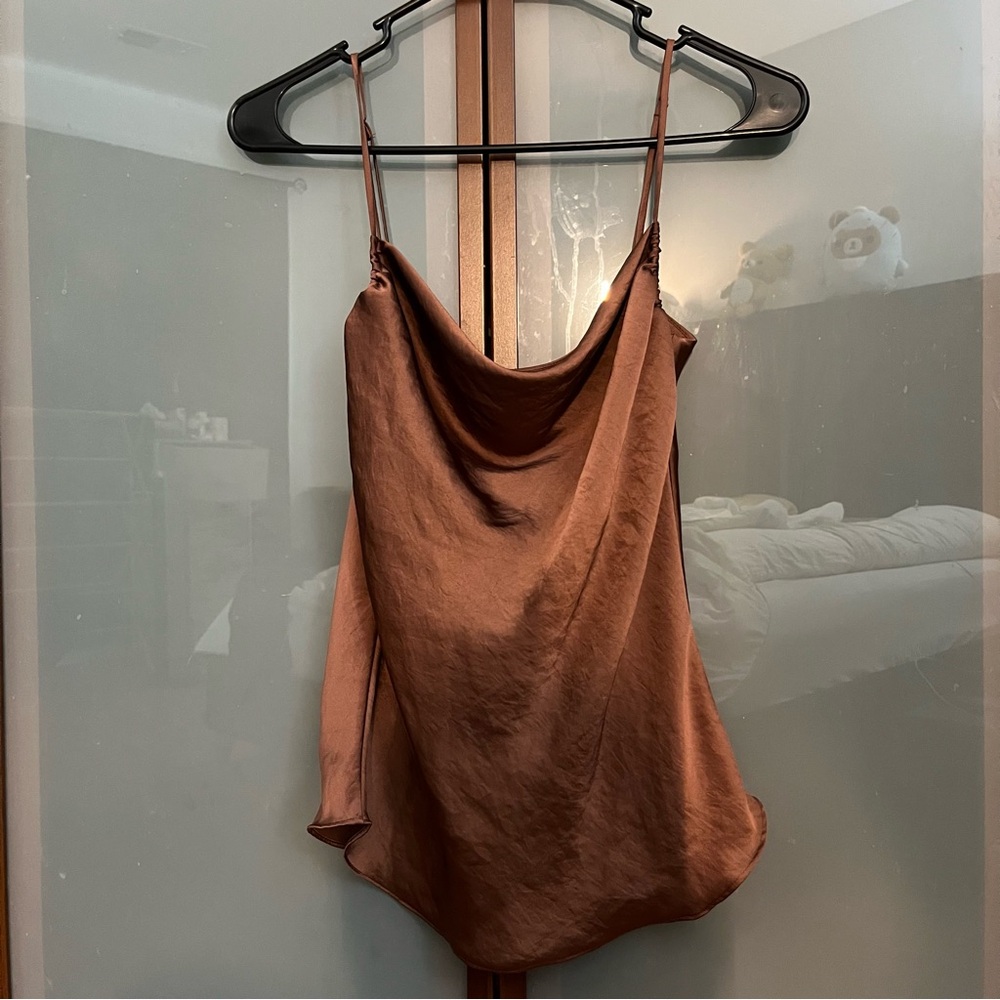 Aritzia Wilfred Allusion Camisole Tank Top